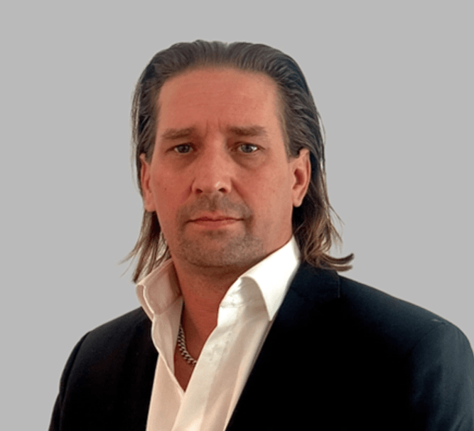Tapio Sundholm